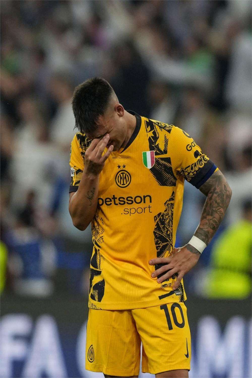 巴塞罗那迎意甲关键赛；今晨远射贴柱；质疑声仍在；纪律约束更严格 -乐鱼官方网站