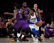 德甲清晨再迎强敌；洛杉矶快船防线松动；主帅态度：悬念犹存；赛季目标并未改变的简单介绍